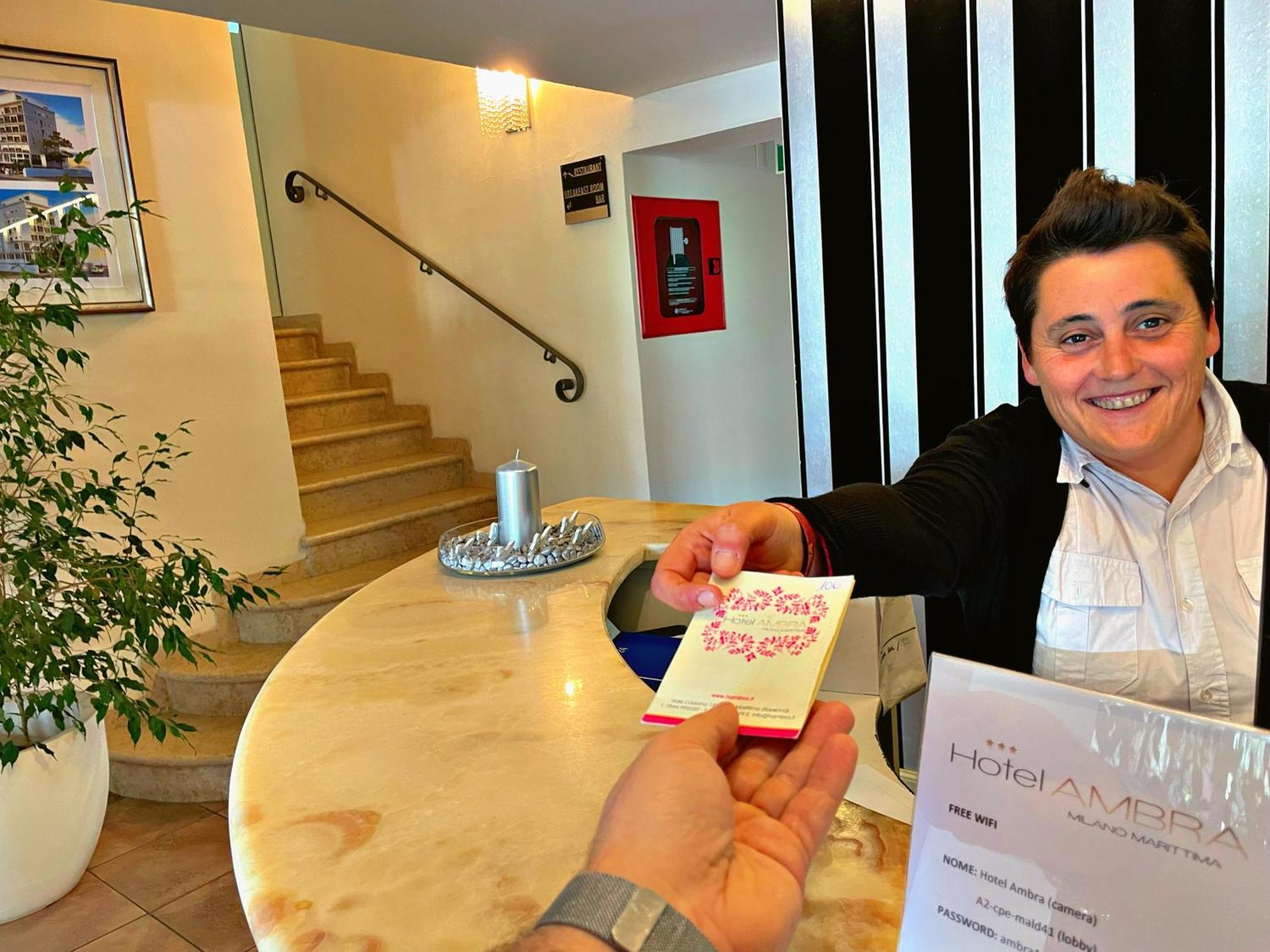 Hotel Ambra Μιλάνο Μαριτίμα Εξωτερικό φωτογραφία